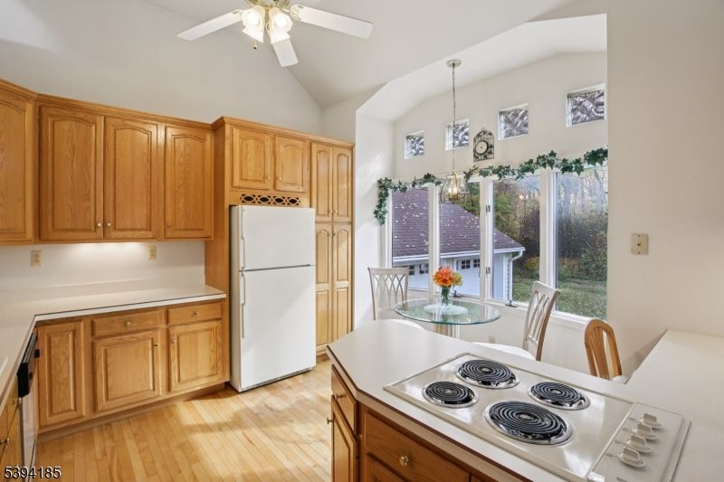 Dining room, Interior, Kitchen, Pendant Lights, Wood Texture Flooring
