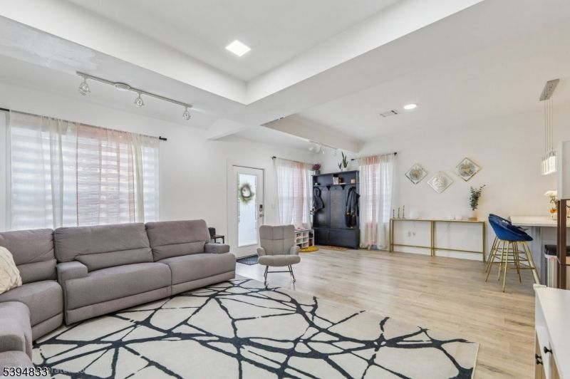 Interior, Living room, Pendant Lights, Recessed Lighting, Wood Texture Flooring