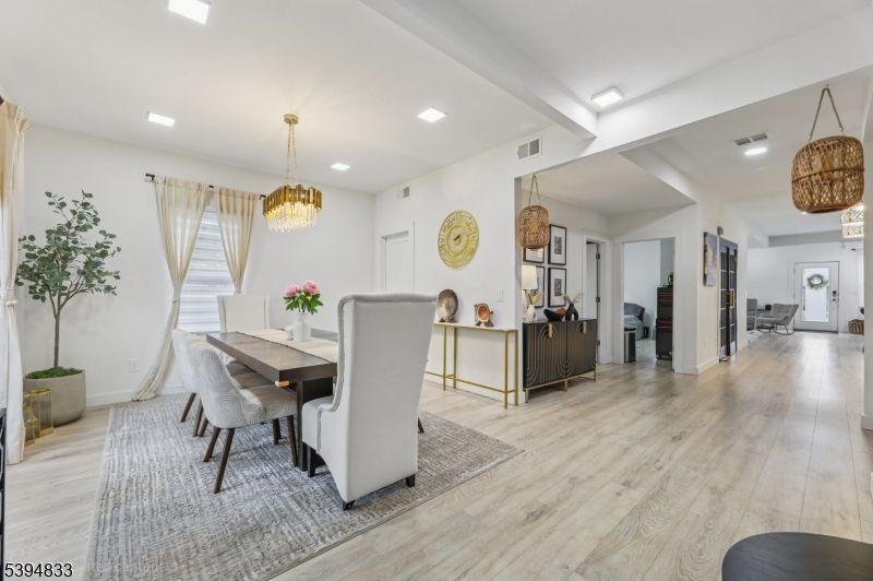 Chandelier, Dining room, Interior, Pendant Lights, Recessed Lighting, Wood Texture Flooring