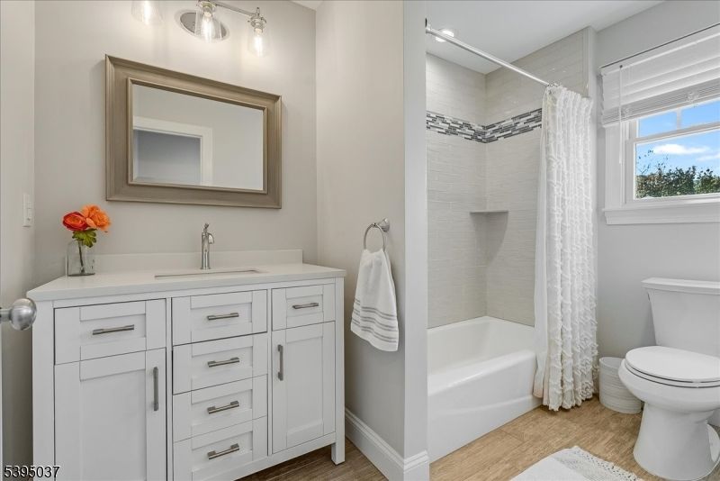 Bathroom, Dual Sink Vanities, Interior, Wood Texture Flooring