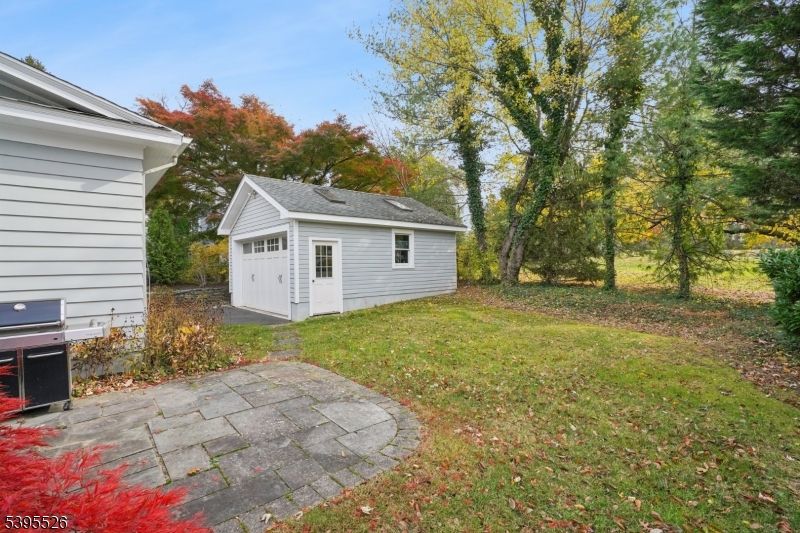 Backyard, Detached Garage, Exterior