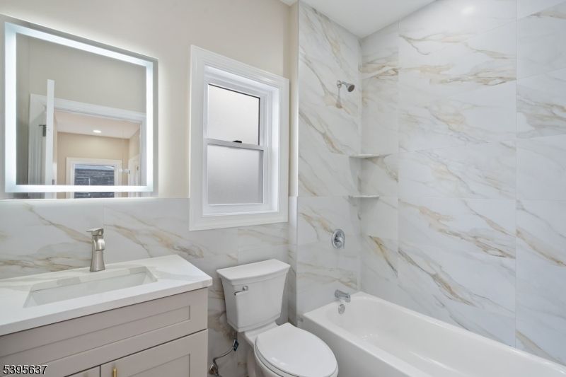 Bathroom, Interior, Marble Walls