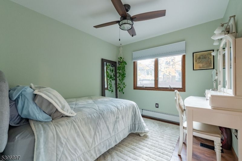 Bedroom, Home Office, Interior, Wood Texture Flooring