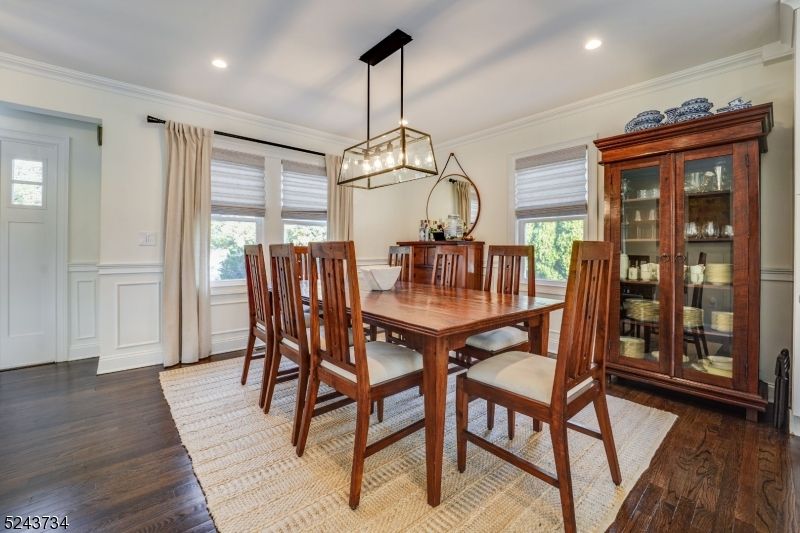 Dining room, Interior, Pendant Lights, Recessed Lighting, Wood Texture Flooring