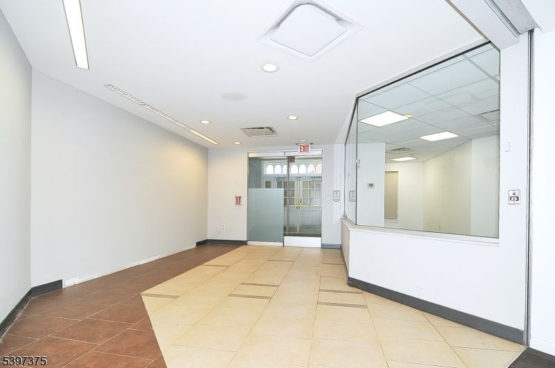 Elevator, Interior, Recessed Lighting