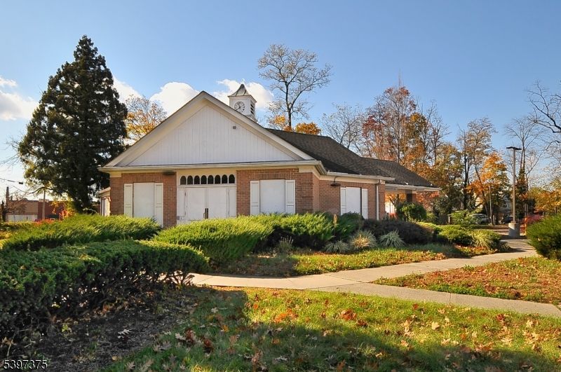 Attached, Backyard, Exterior, Facade, Brick Facade, Farmhouse