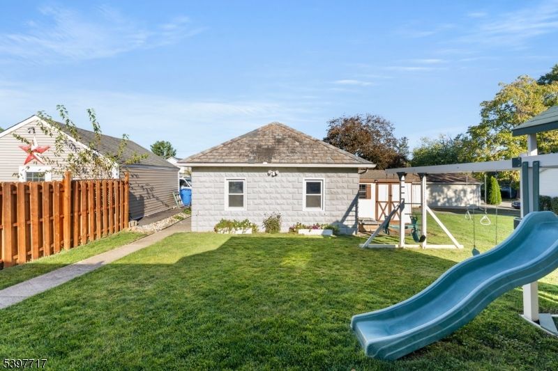 Backyard, Exterior, Playground