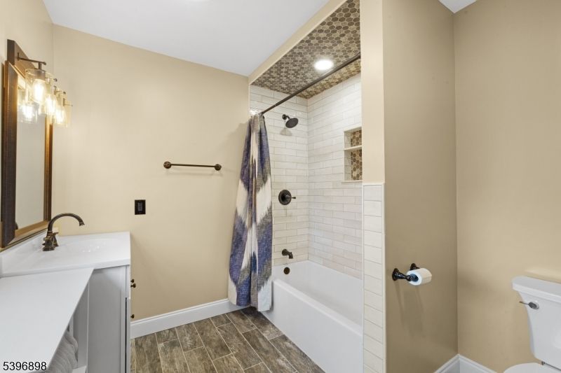 Bathroom, Interior, Recessed Lighting, Wood Texture Flooring