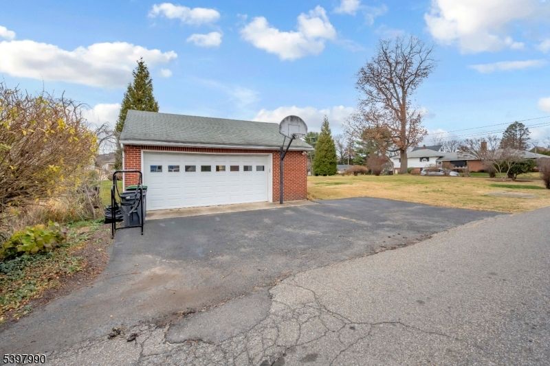 Backyard, Detached Garage, Exterior