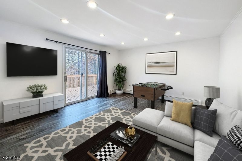 Game Room, Interior, Living room, Recessed Lighting, Wood Texture Flooring