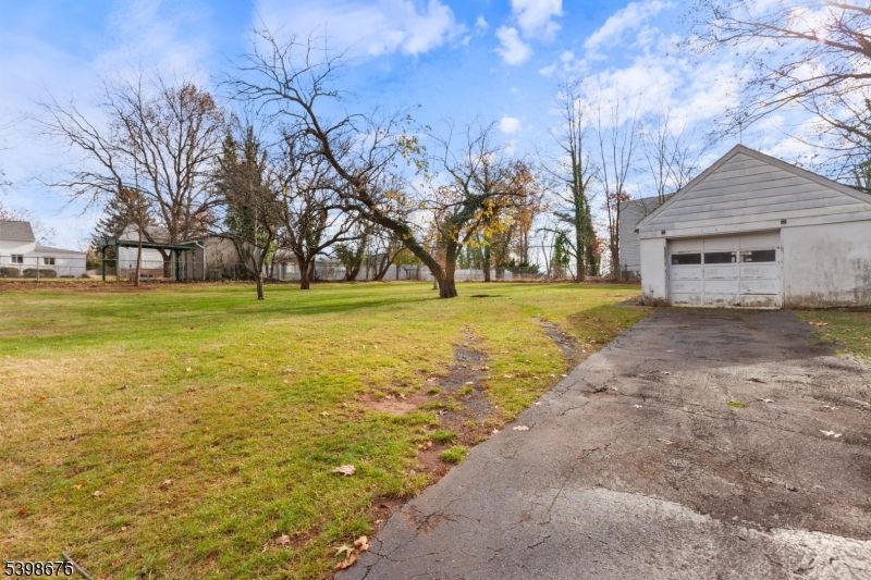Backyard, Detached Garage, Exterior