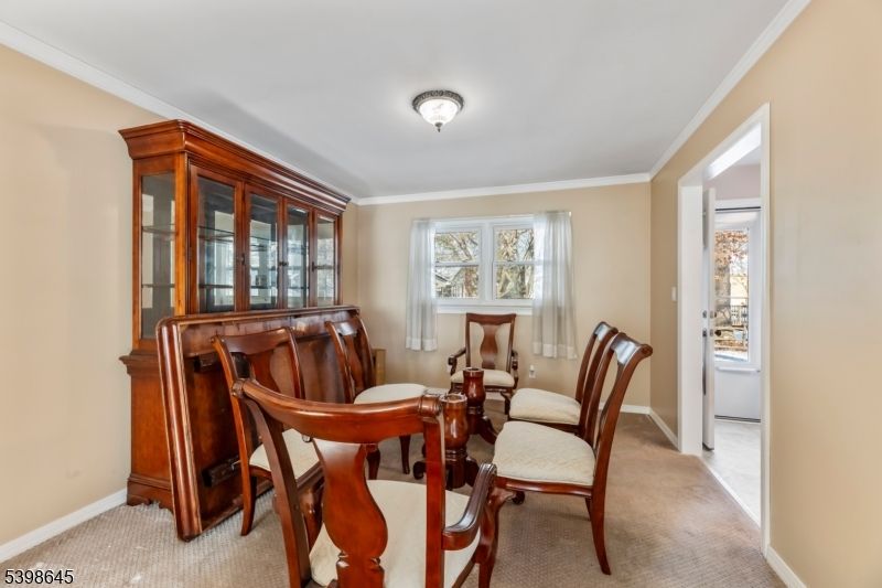 Dining room, Interior