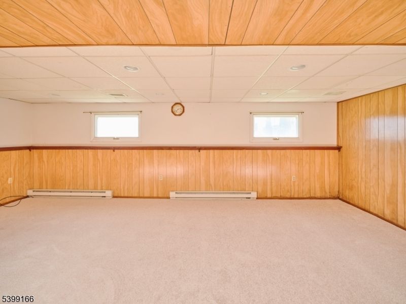 Empty room, Interior, Recessed Lighting, Wooden Ceilings, Wooden Walls