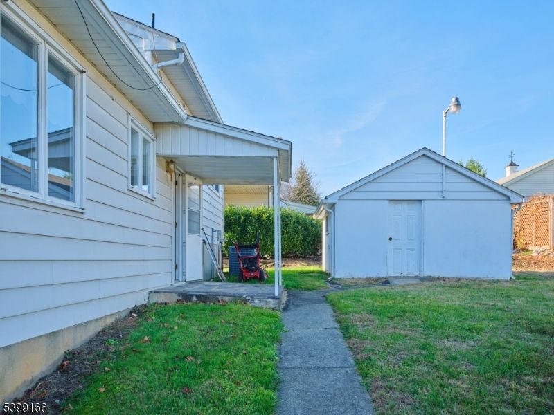 Backyard, Detached Garage, Exterior