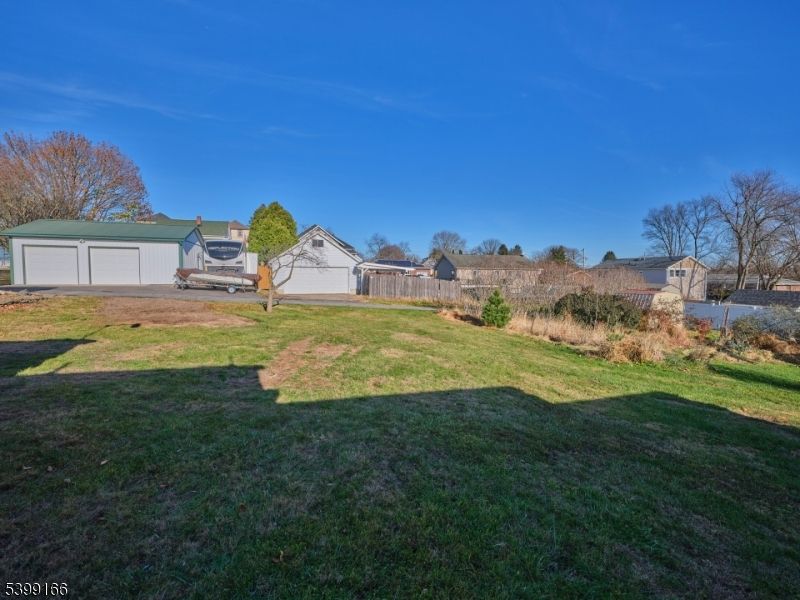 Backyard, Detached Garage, Exterior