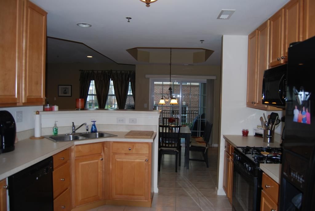 Dining room, Interior, Kitchen, Pendant Lights, Recessed Lighting