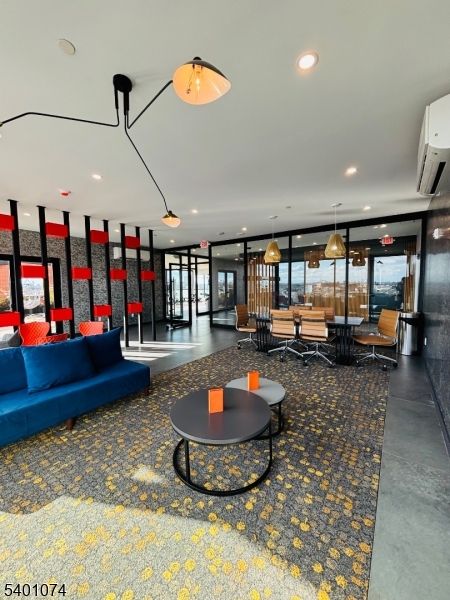 Interior, Living room, Pendant Lights, Recessed Lighting