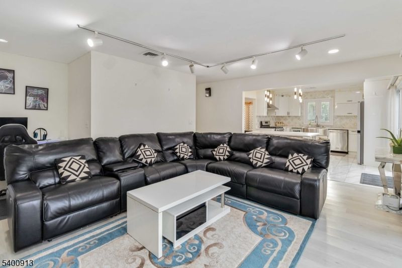 Interior, Kitchen, Living room, Recessed Lighting, Wood Texture Flooring