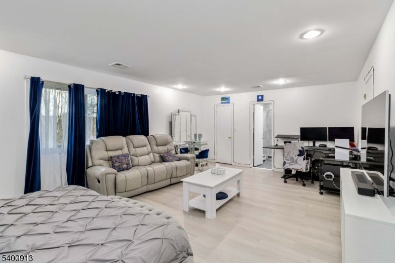 Home Office, Interior, Living room, Recessed Lighting, Wood Texture Flooring