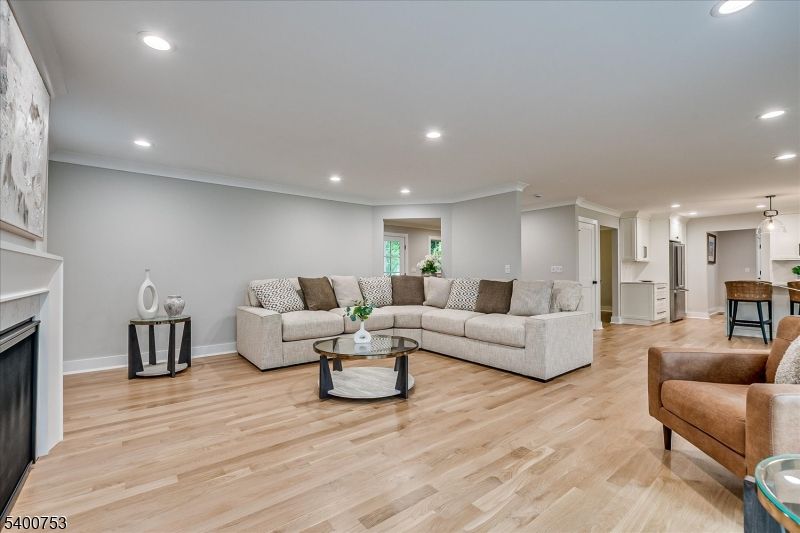 Fireplace, Interior, Living room, Pendant Lights, Recessed Lighting, Wood Texture Flooring