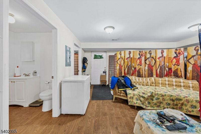 Bathroom, Bedroom, Interior, Wood Texture Flooring