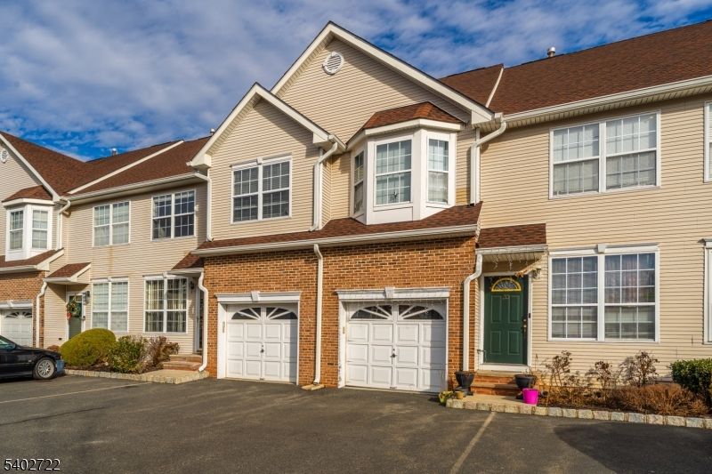 Attached, Exterior, Facade, Brick Facade, Rowhouse