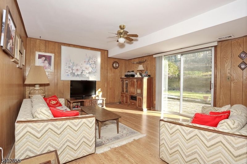 Interior, Living room, Wood Texture Flooring, Wooden Walls