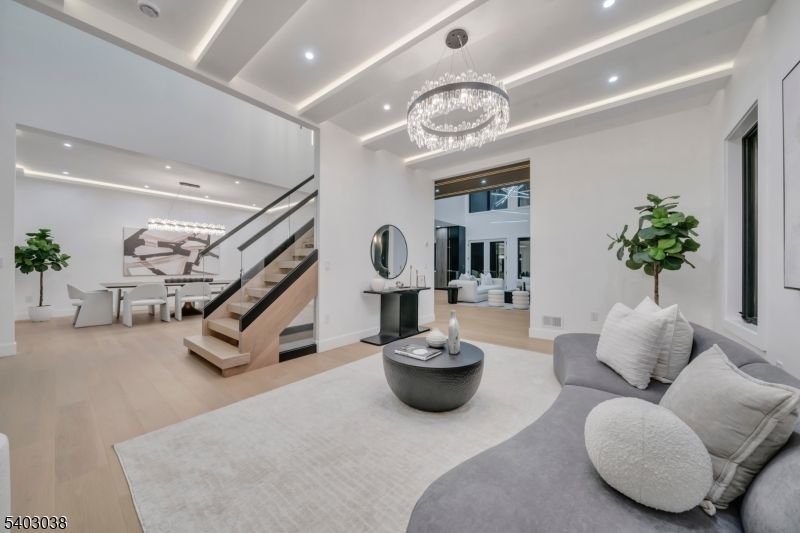 Chandelier, Dining room, Interior, Living room, Pendant Lights, Recessed Lighting, Wood Texture Flooring