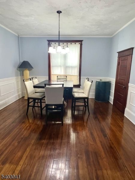 Chandelier, Dining room, Interior, Pendant Lights, Wood Texture Flooring