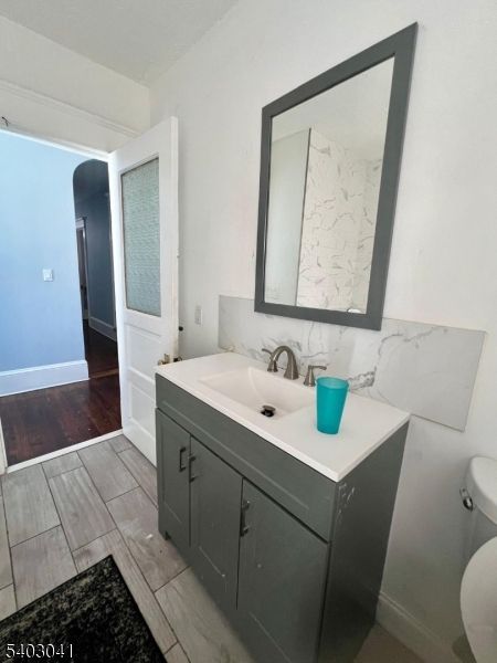 Bathroom, Interior, Wood Texture Flooring