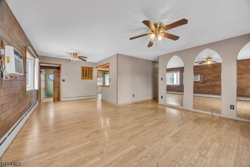Empty room, Interior, Wood Texture Flooring, Wooden Walls