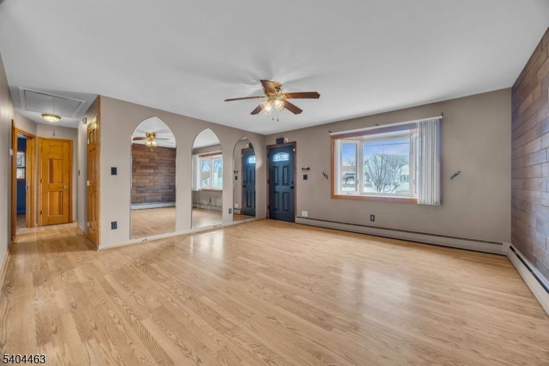 Empty room, Interior, Wood Texture Flooring