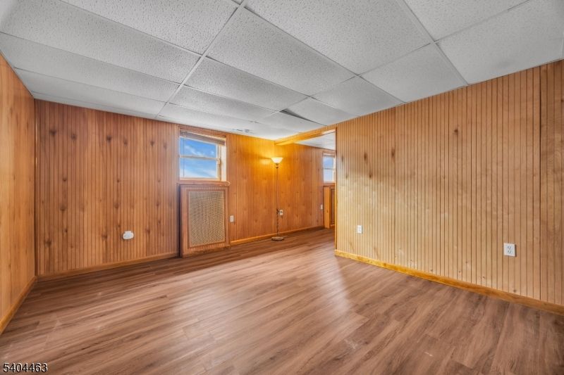 Empty room, Interior, Wood Texture Flooring, Wooden Walls