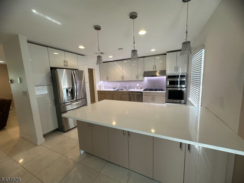 Interior, Kitchen, Pendant Lights, Recessed Lighting, Stainless Steel Appliances