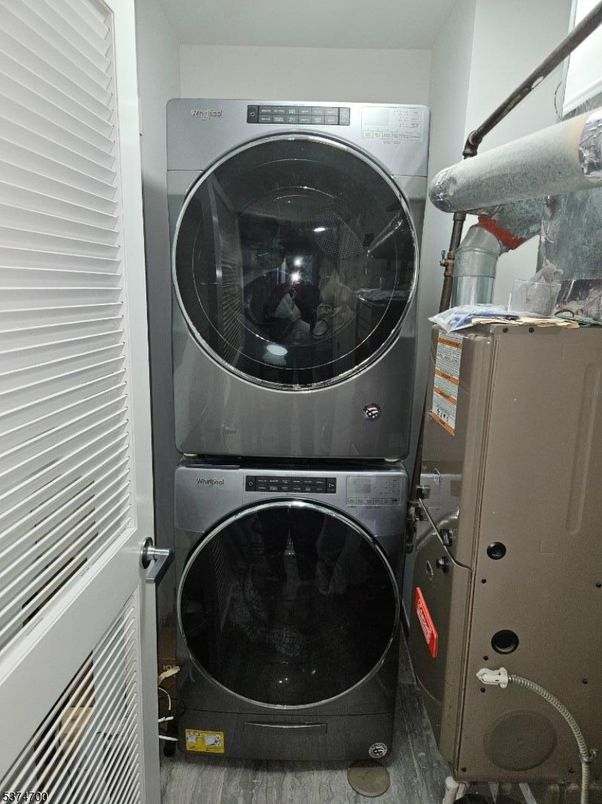 Interior, Utility Closets, Washer