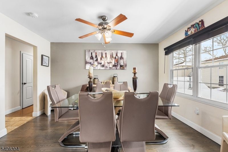 Dining room, Interior, Wood Texture Flooring