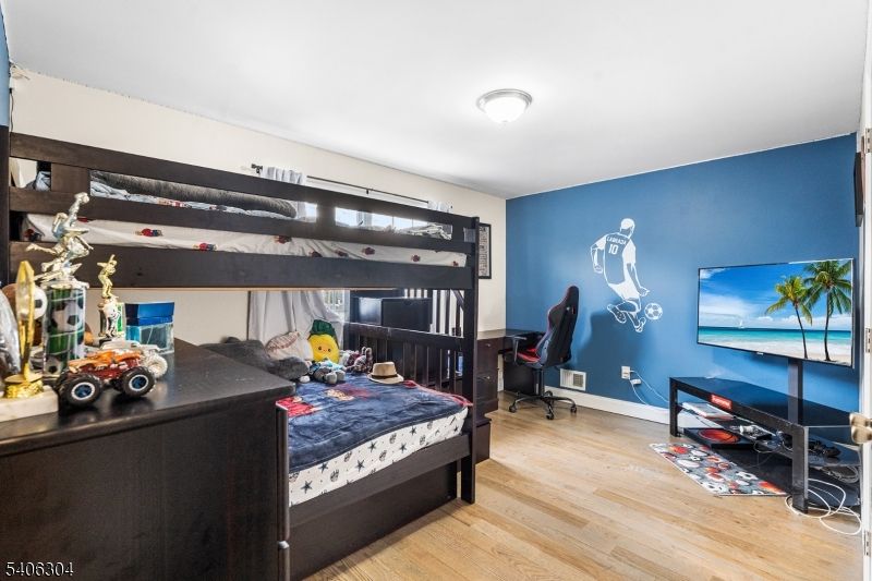 Bedroom, Home Office, Interior, Wood Texture Flooring