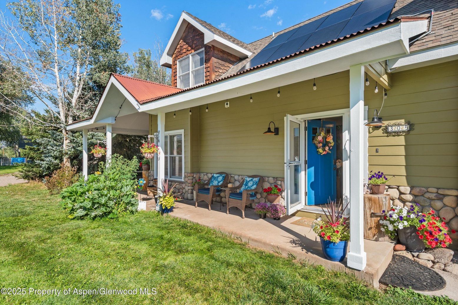 Exterior, Solar Panels