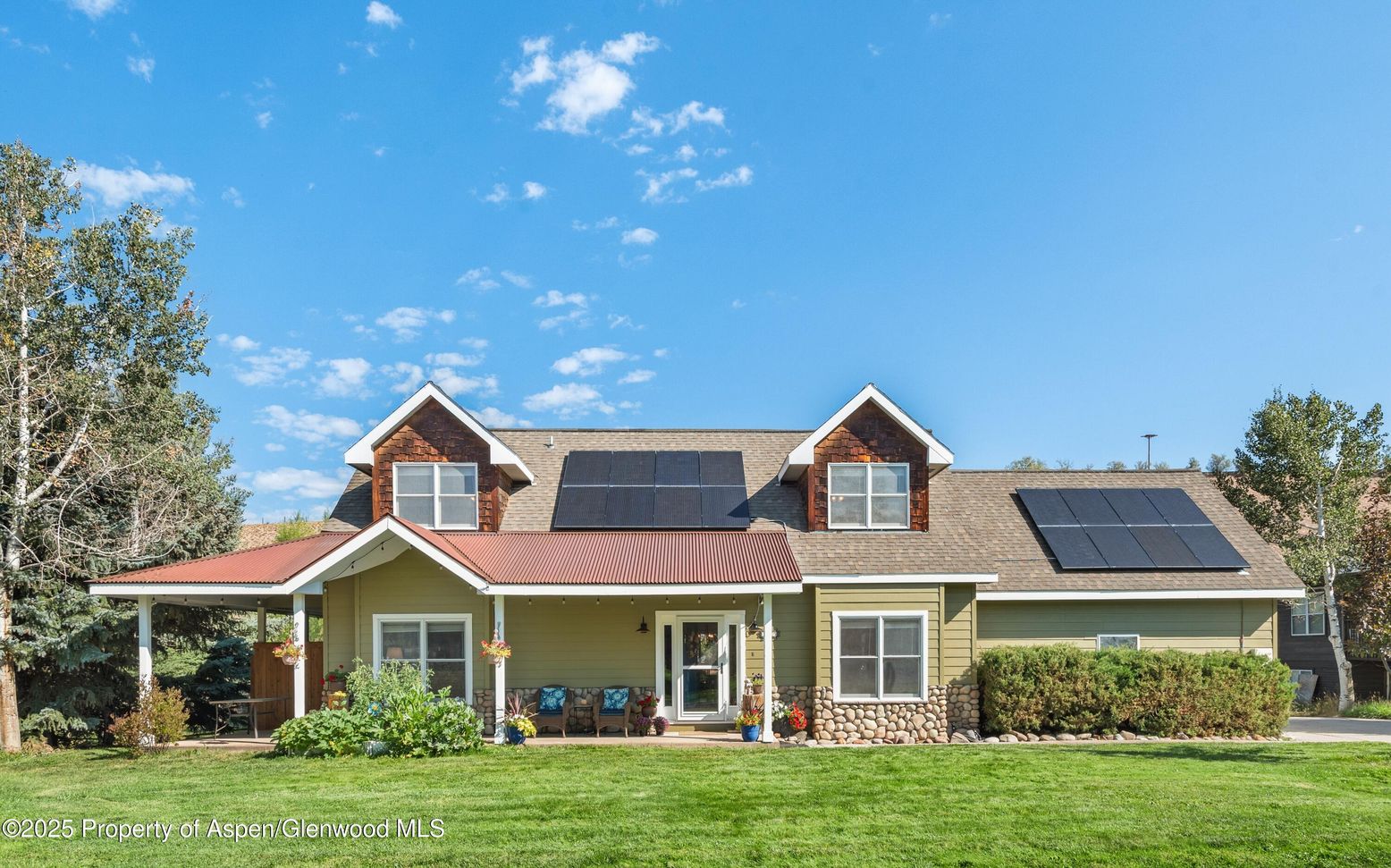 Exterior, Facade, Solar Panels, Cape Cod