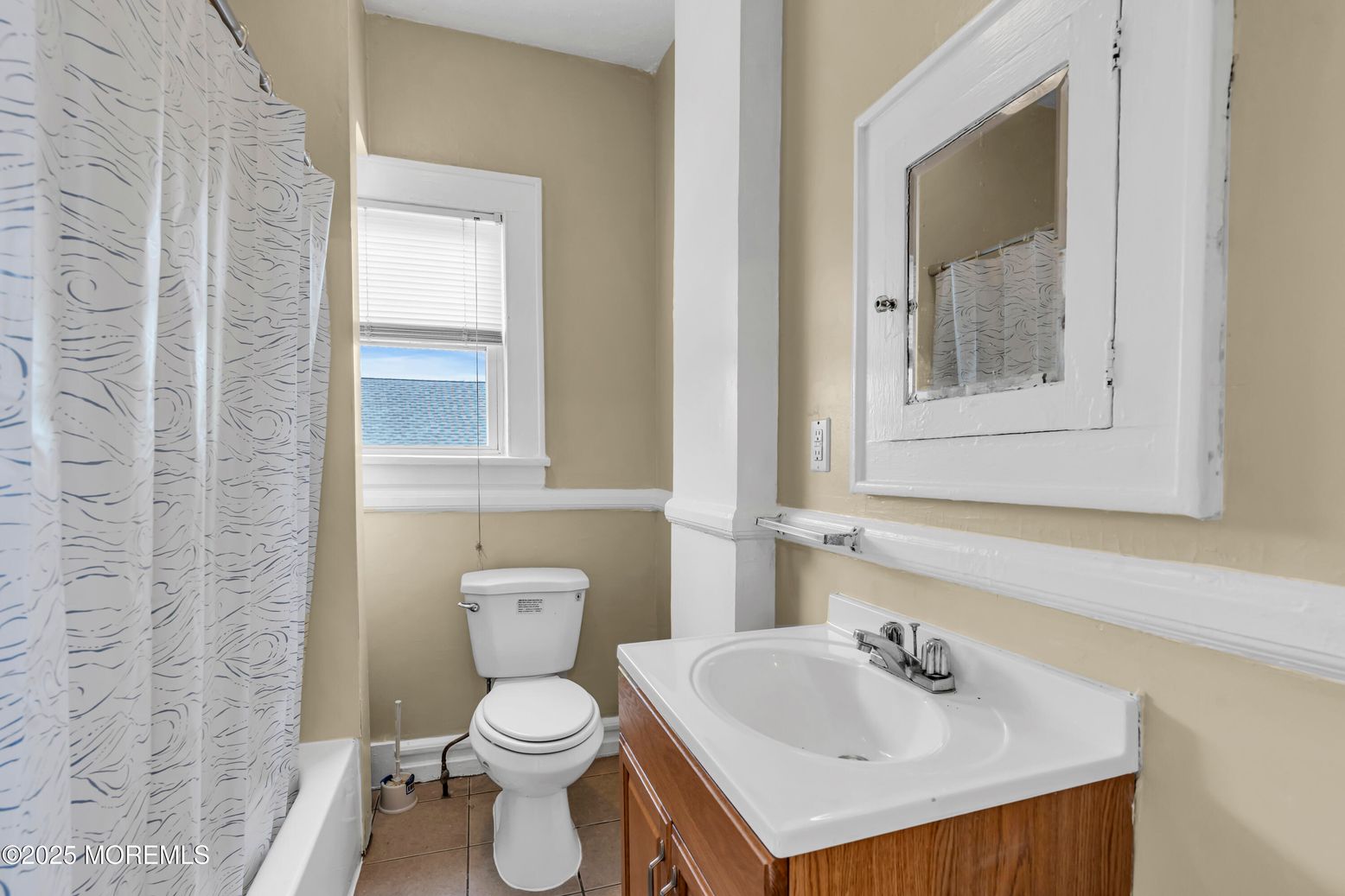 Bathroom, Interior, Water