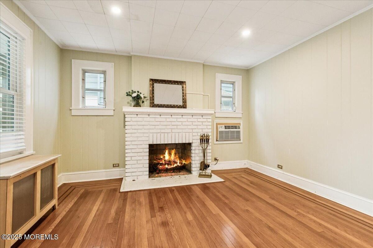 Empty room, Fireplace, Interior, Recessed Lighting, Wood Texture Flooring