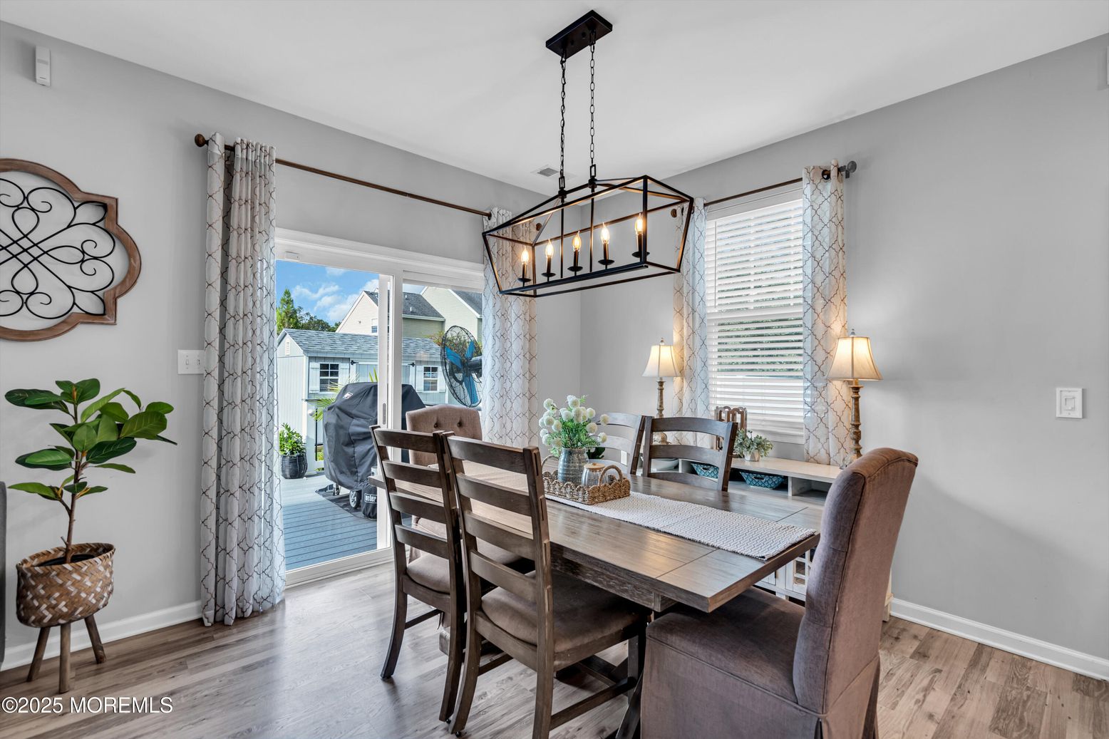 Chandelier, Dining room, Interior, Pendant Lights, Wood Texture Flooring