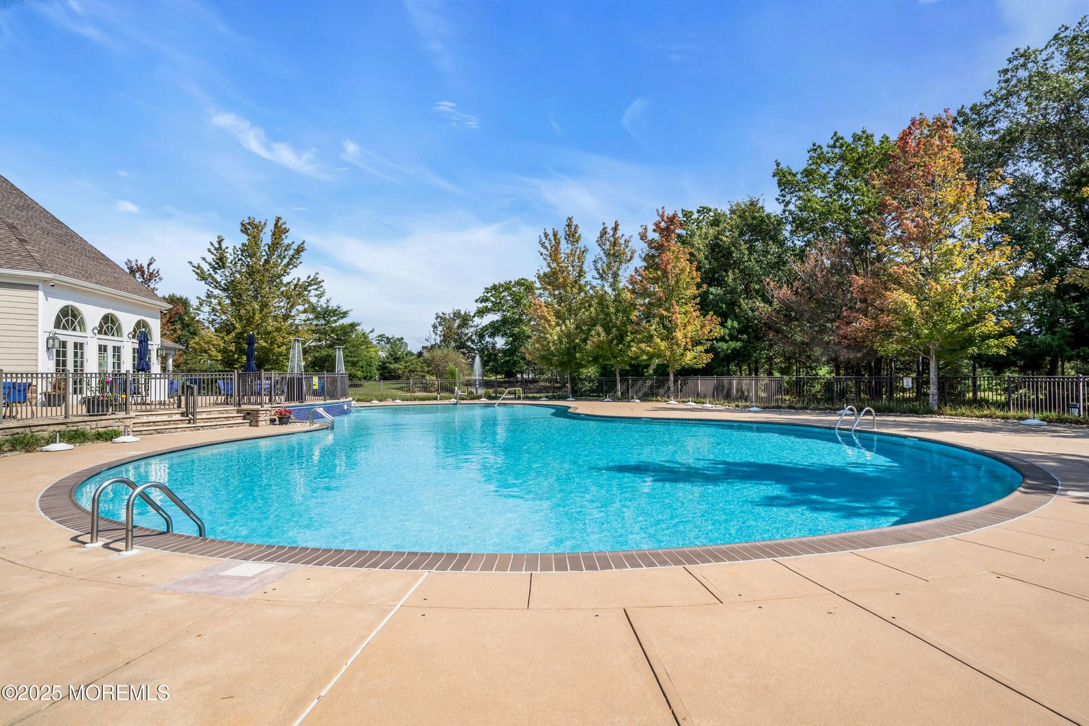 Exterior, Playground, Pool