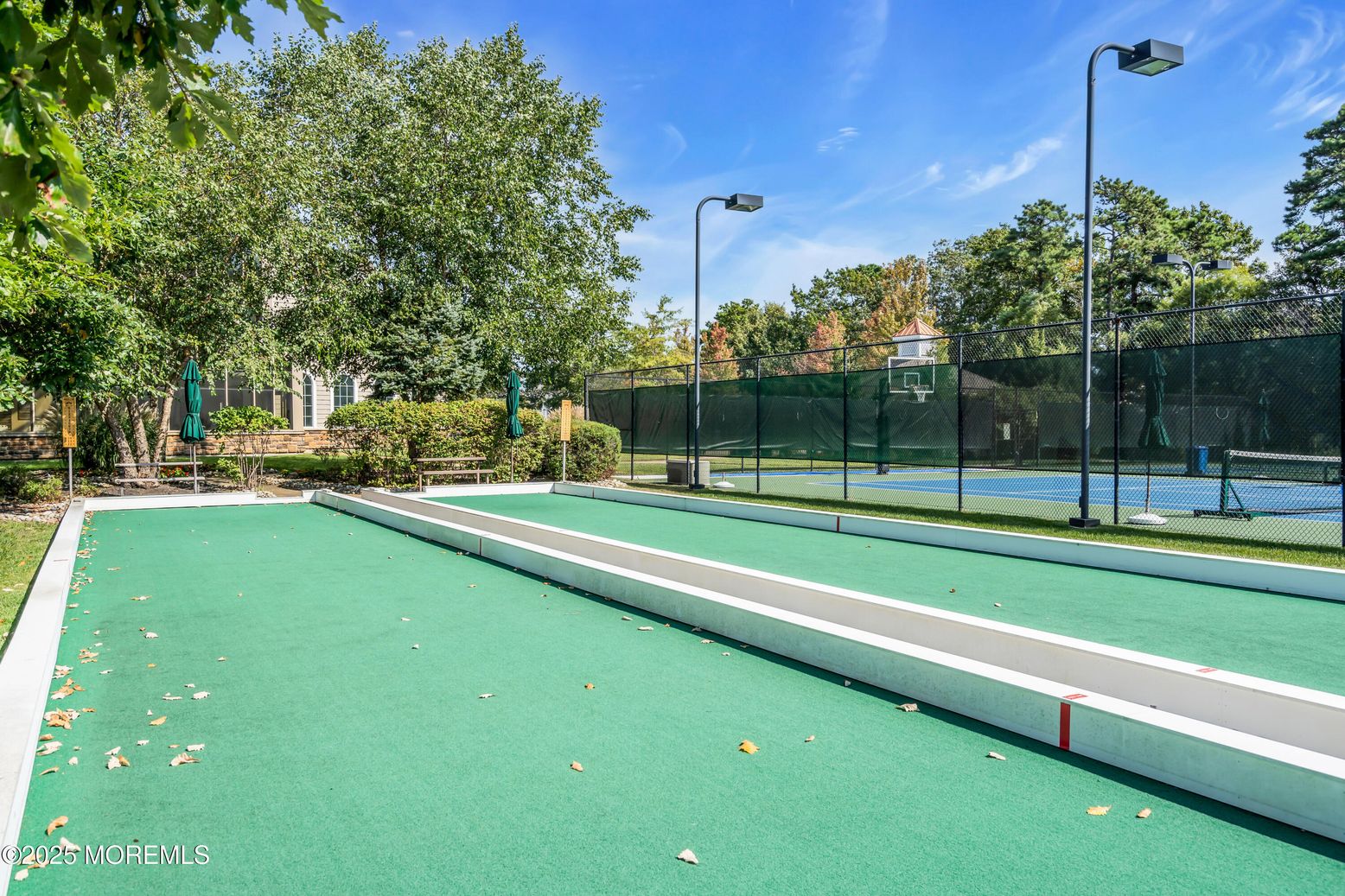 Exterior, Tennis Courts