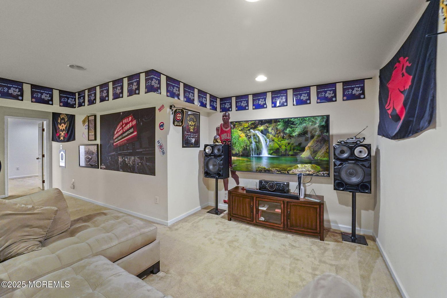 Interior, Living room, Recessed Lighting