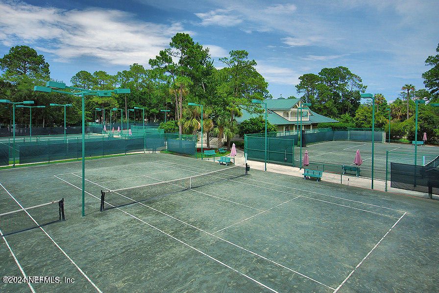Exterior, Tennis Courts