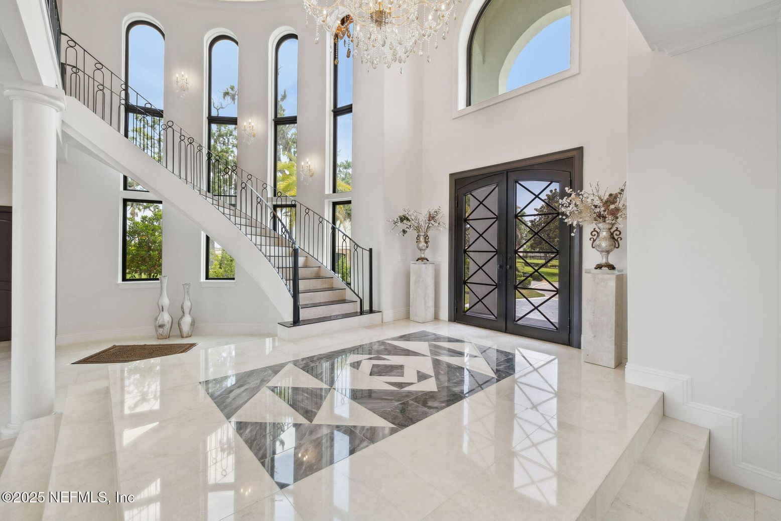 Chandelier, Interior, Marble