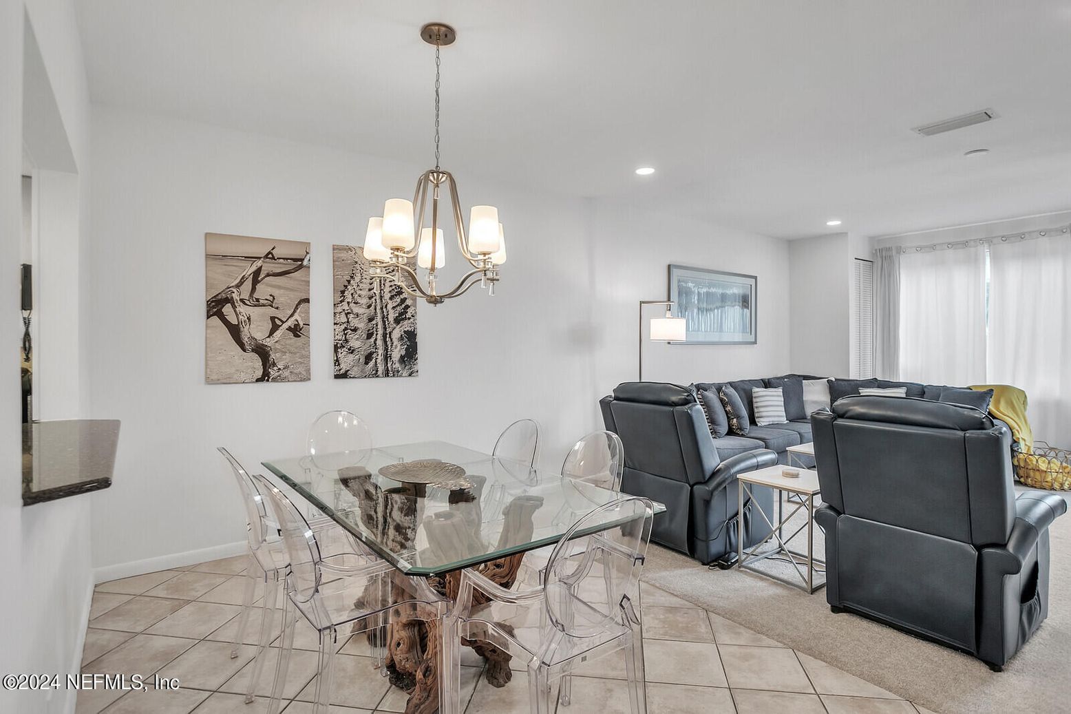 Chandelier, Dining room, Interior, Living room, Recessed Lighting