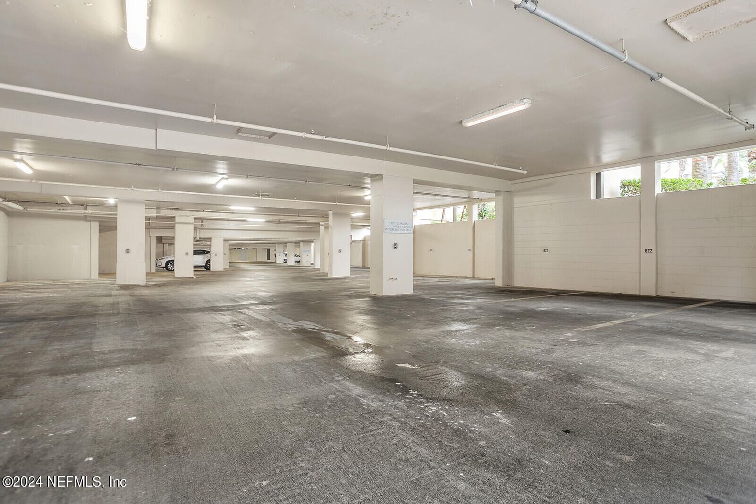 Garage, Interior