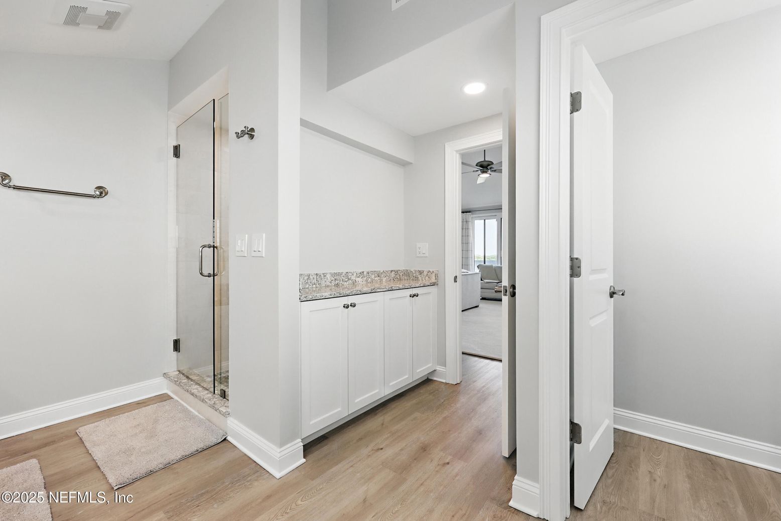 Bathroom, Interior, Recessed Lighting, Wood Texture Flooring